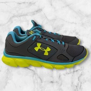 Women’s Under Armour Micro G size 7.5